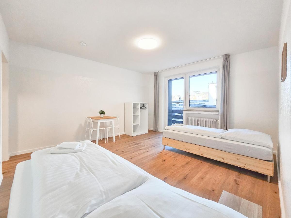 Apartment Tolstov - 2 Or 3 - 15 Min Zur Messe Dus&10 Min Old Town Dus Düsseldorf