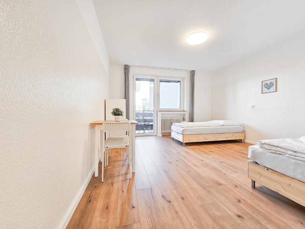 Tolstov - 2 Or 3 - 15 Min Zur Messe Dus&10 Min Old Town Dus *