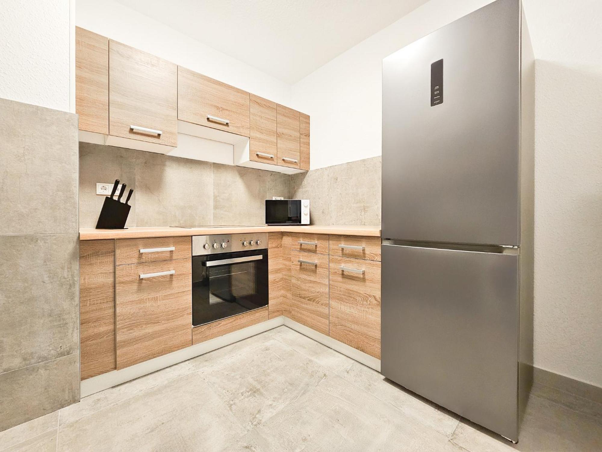 Tolstov - 2 Or 3 - 15 Min Zur Messe Dus&10 Min Old Town Dus Apartment Düsseldorf