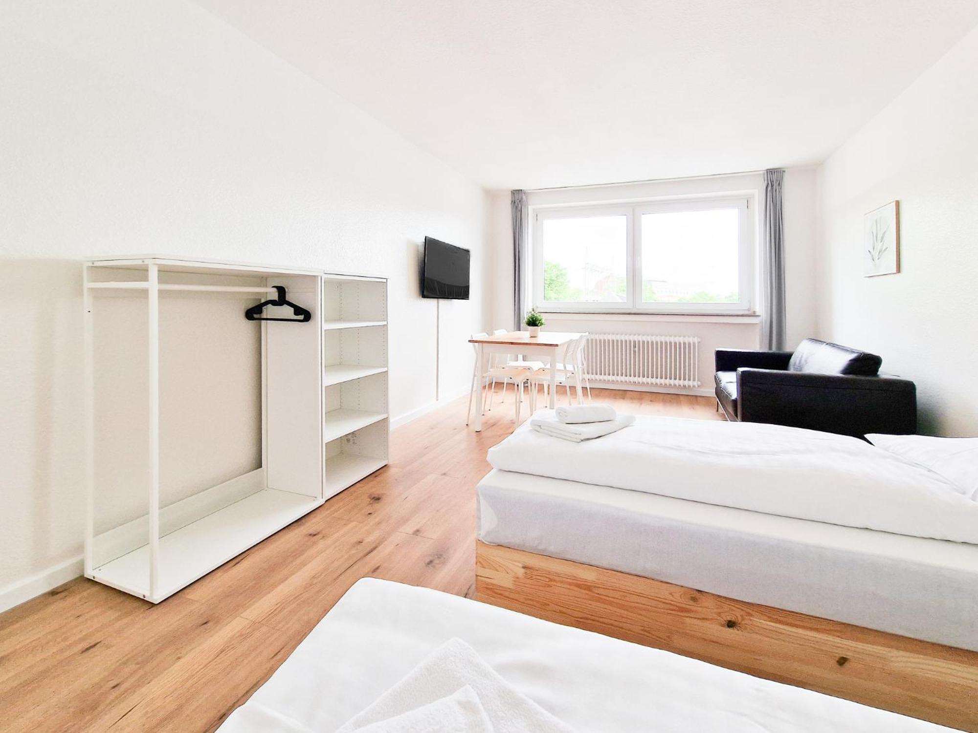 Tolstov - 2 Or 3 - 15 Min Zur Messe Dus&10 Min Old Town Dus Apartment Düsseldorf