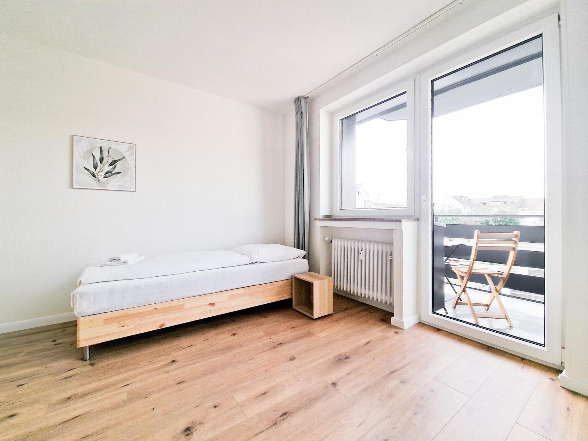Tolstov - 2 Or 3 - 15 Min Zur Messe Dus&10 Min Old Town Dus Düsseldorf