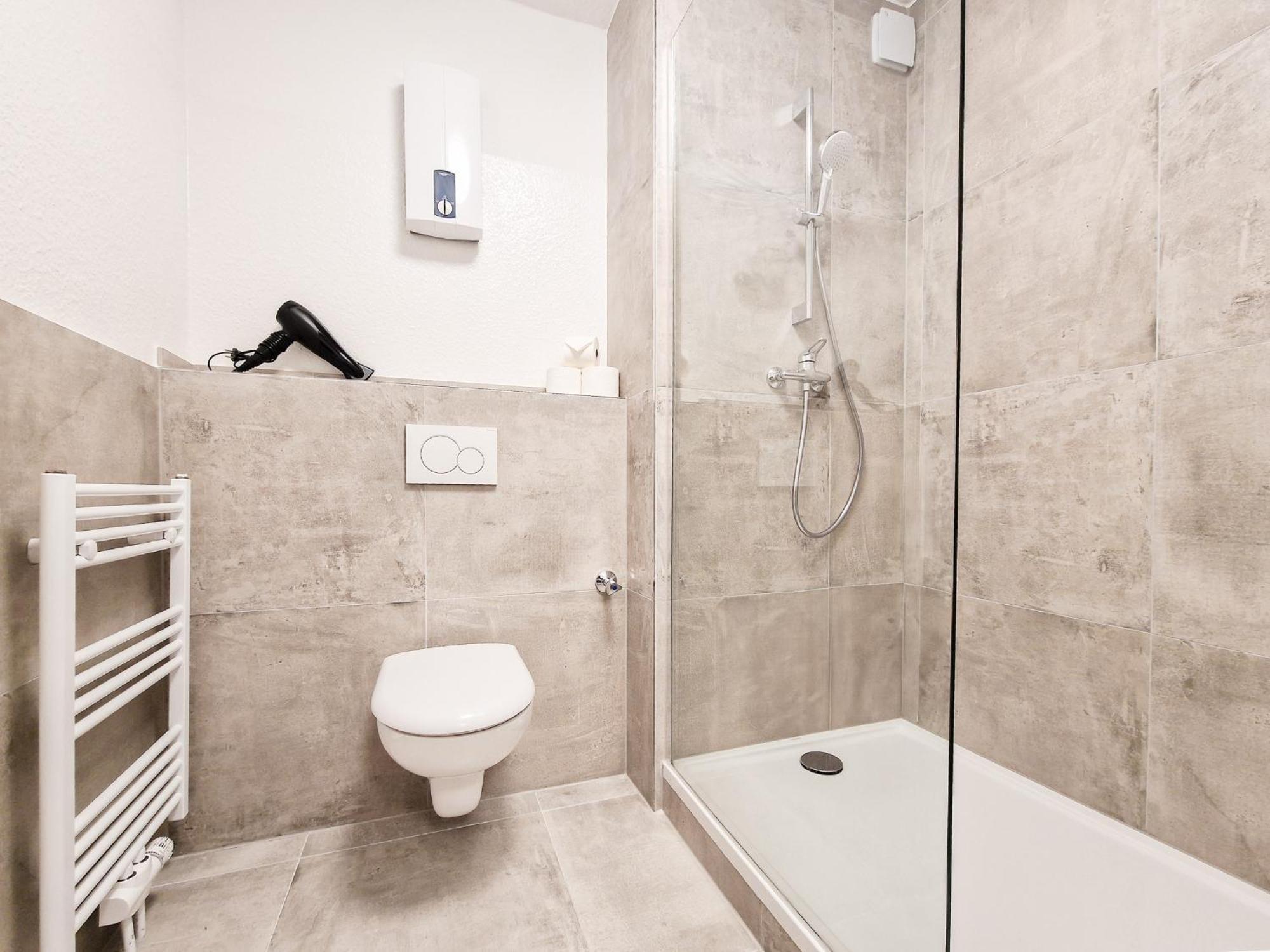 Apartment Tolstov - 2 Or 3 - 15 Min Zur Messe Dus&10 Min Old Town Dus Düsseldorf